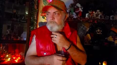 Snapshot of wscooter1 chatting on December 3, 2025, 12:29 am SCOOTER online show from December 3, 2025, 12:29 am