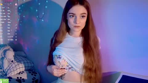 Snapshot of wxiuixw chatting on December 2, 2024, 7:49 pm Sonya online show from December 2, 2024, 7:49 pm