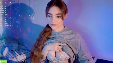 Snapshot of wxiuixw chatting on December 8, 2024, 1:13 am Sonya online show from December 8, 2024, 1:13 am