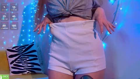 Snapshot of wxiuixw chatting on February 6, 2025, 7:18 pm Sonya online show from February 6, 2025, 7:18 pm