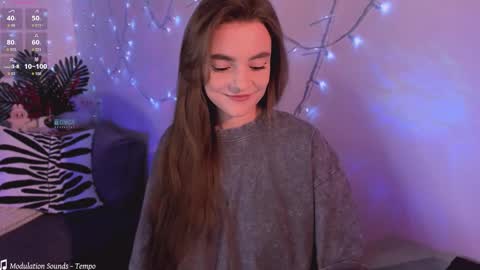 Snapshot of wxiuixw chatting on October 31, 2025, 10:11 pm Sonya online show from October 31, 2025, 10:11 pm