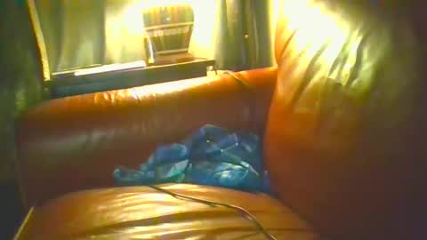 wyattmcc32288 online show from April 16, 2026, 2:23 am