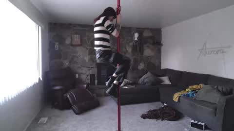 Snapshot of wytransgal chatting on November 5, 2025, 11:05 pm WyTransGal - Aurora online show from November 5, 2025, 11:05 pm