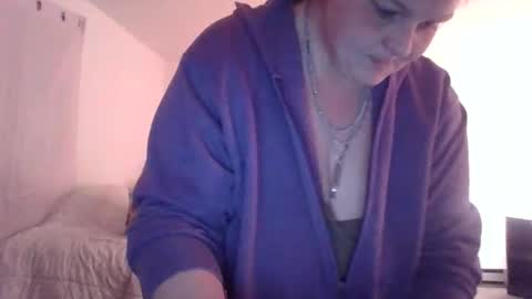 x0_jade online show from December 21, 2025, 11:34 pm