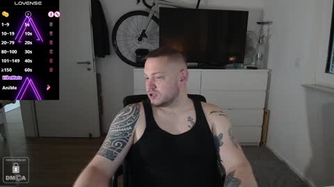 Snapshot of x19marco93x chatting on February 2, 2025, 1:52 pm x19marco93x online show from February 2, 2025, 1:52 pm