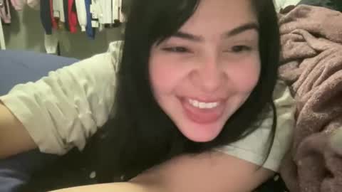 Snapshot of x3rawrprincess chatting on April 13, 2026, 2:06 am Lili Bunz online show from April 13, 2026, 2:06 am