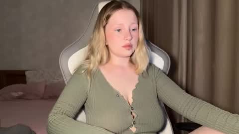 eva online show from September 28, 2025, 5:18 pm