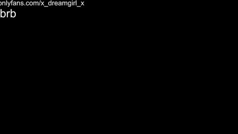 Snapshot of x_dreamgirl_x chatting on January 19, 2025, 4:01 am Mariah online show from January 19, 2025, 4:01 am