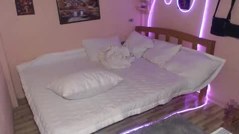 Jemy online show from February 16, 2026, 10:11 am