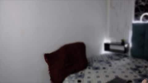 x_jules_ online show from September 13, 2025, 10:09 pm