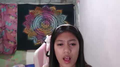 Snapshot of x_lexi_x chatting on January 25, 2025, 12:58 pm x_lexi_x online show from January 25, 2025, 12:58 pm