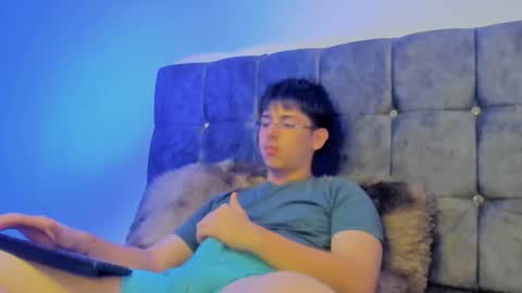 x_miller online show from September 16, 2025, 6:03 am