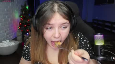 LOVE NERDS ONLY online show from December 22, 2024, 2:17 am