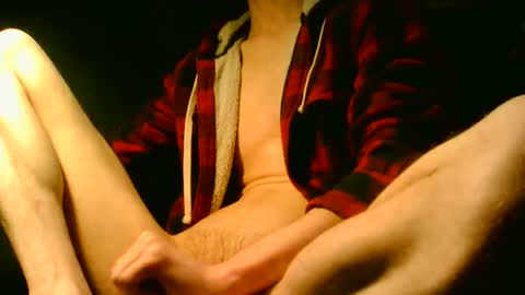 x_patri_x online show from January 7, 2025, 3:02 pm