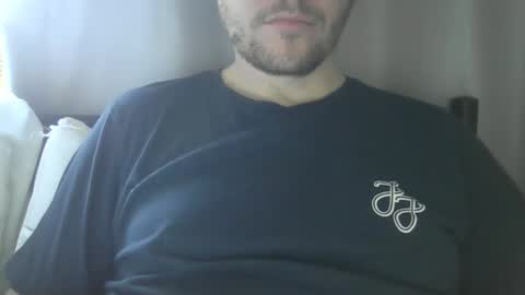 x_yes online show from October 28, 2025, 12:09 pm