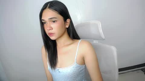 xairah_doux online show from June 4, 2026, 2:28 am