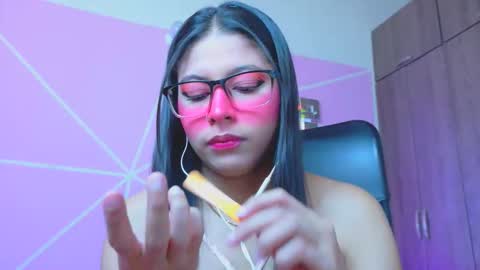 XALLYSONX online show from May 27, 2026, 11:51 am