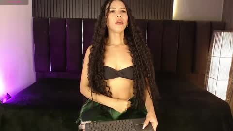 Andrea online show from March 30, 2026, 10:00 pm