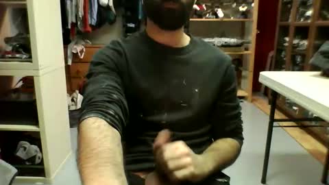 xander4369 online show from April 28, 2026, 9:09 pm