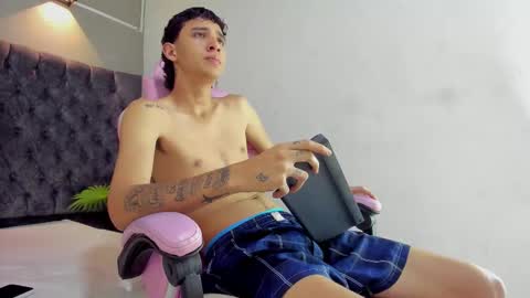 XANDER online show from December 23, 2025, 3:48 am