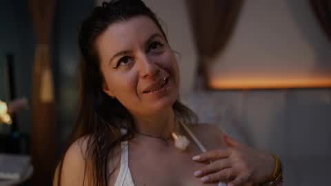 Snapshot of xandrak chatting on April 2, 2026, 3:31 pm XandraK online show from April 2, 2026, 3:31 pm