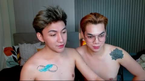 Snapshot of xasianprince4youx chatting on November 3, 2025, 6:53 pm khris online show from November 3, 2025, 6:53 pm