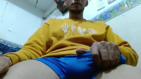 xavicock24 online show from December 10, 2024, 5:50 am