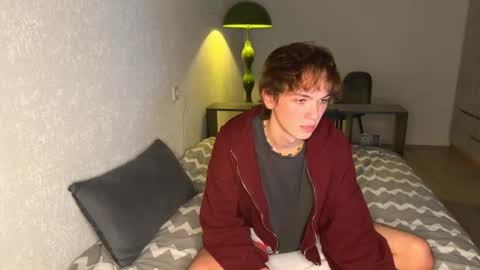 Snapshot of xavier_200 chatting on February 11, 2026, 3:28 pm Xavier PVT open online show from February 11, 2026, 3:28 pm