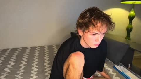 Snapshot of xavier_200 chatting on February 13, 2026, 5:42 pm Xavier PVT open online show from February 13, 2026, 5:42 pm