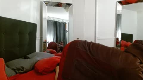 xbigshooter85 online show from February 12, 2026, 4:07 am