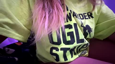  charlotte euphoria  online show from February 26, 2025, 4:36 am