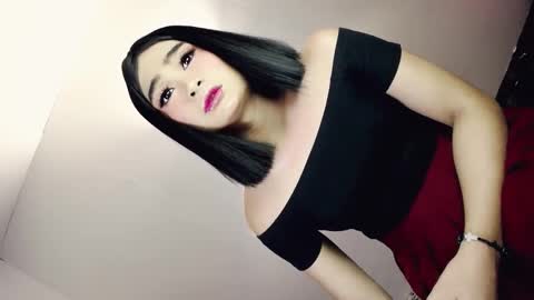 Snapshot of xchinita_kyanggx chatting on January 2, 2025, 8:35 pm kianna online show from January 2, 2025, 8:35 pm