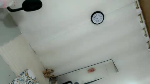 kianna online show from April 8, 2026, 10:10 pm