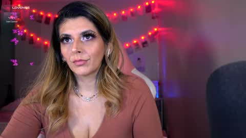 spoil me here  online show from January 9, 2025, 8:55 am
