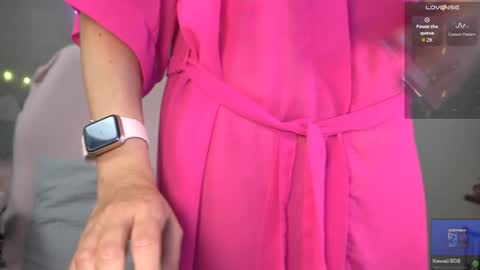 Snapshot of xclusivesecrets chatting on February 8, 2026, 10:18 am spoil me here online show from February 8, 2026, 10:18 am