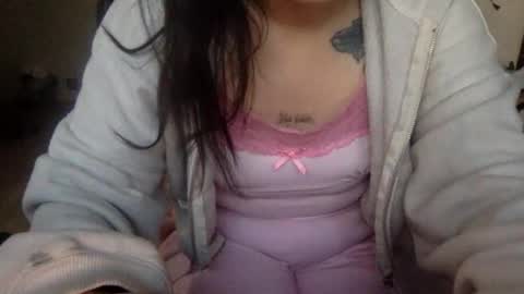 xcreama online show from March 22, 2026, 10:57 pm