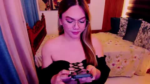 Snapshot of xdirtymistressx chatting on February 23, 2025, 11:00 am XDirtymistressX online show from February 23, 2025, 11:00 am