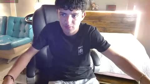 xebastwink online show from April 6, 2026, 7:26 pm