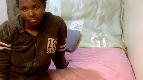 Snapshot of xeenah chatting on March 1, 2026, 5:48 pm xeenah online show from March 1, 2026, 5:48 pm