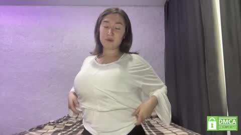 Mia online show from July 1, 2026, 8:38 am