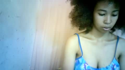 Snapshot of xenna610827 chatting on February 5, 2025, 12:49 pm xenna610827 online show from February 5, 2025, 12:49 pm