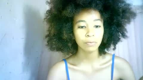 Snapshot of xenna610827 chatting on February 6, 2025, 5:19 pm xenna610827 online show from February 6, 2025, 5:19 pm