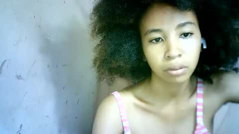 Snapshot of xenna610827 chatting on February 9, 2025, 9:49 pm xenna610827 online show from February 9, 2025, 9:49 pm