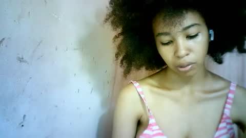 Snapshot of xenna610827 chatting on February 10, 2025, 10:31 am xenna610827 online show from February 10, 2025, 10:31 am