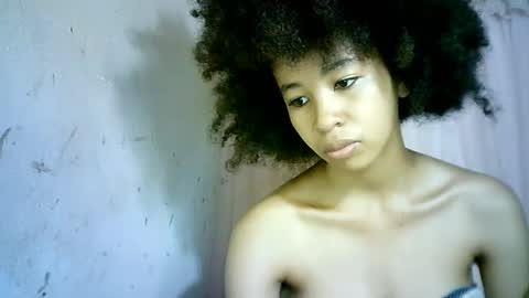 Snapshot of xenna610827 chatting on February 13, 2025, 3:46 pm xenna610827 online show from February 13, 2025, 3:46 pm