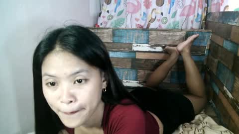 xgurlxlaloox online show from April 1, 2026, 1:06 am