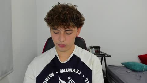 Snapshot of xhans17 chatting on December 3, 2024, 4:36 am xhan online show from December 3, 2024, 4:36 am