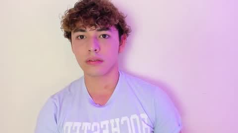 Snapshot of xhans17 chatting on January 2, 2025, 3:58 am xhan online show from January 2, 2025, 3:58 am