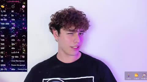 Snapshot of xhans17 chatting on January 5, 2025, 9:37 am xhan online show from January 5, 2025, 9:37 am