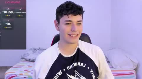 Snapshot of xhans17 chatting on September 14, 2025, 9:58 pm xhan online show from September 14, 2025, 9:58 pm